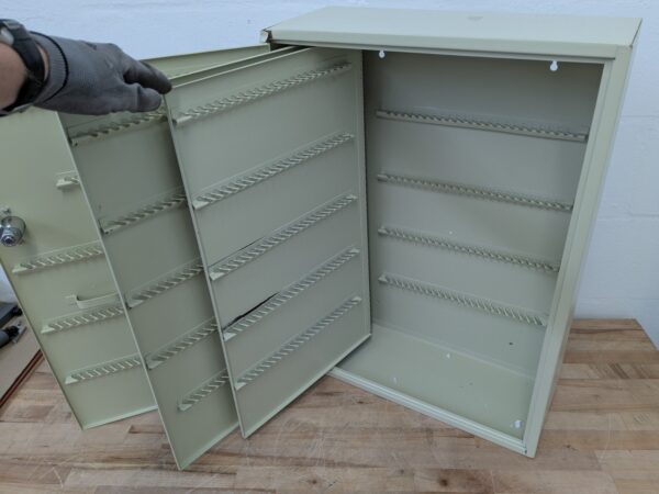 Master Lock Steel Lockable Key Storage Cabinet 25" x 18" x 7" Scratch N Dent