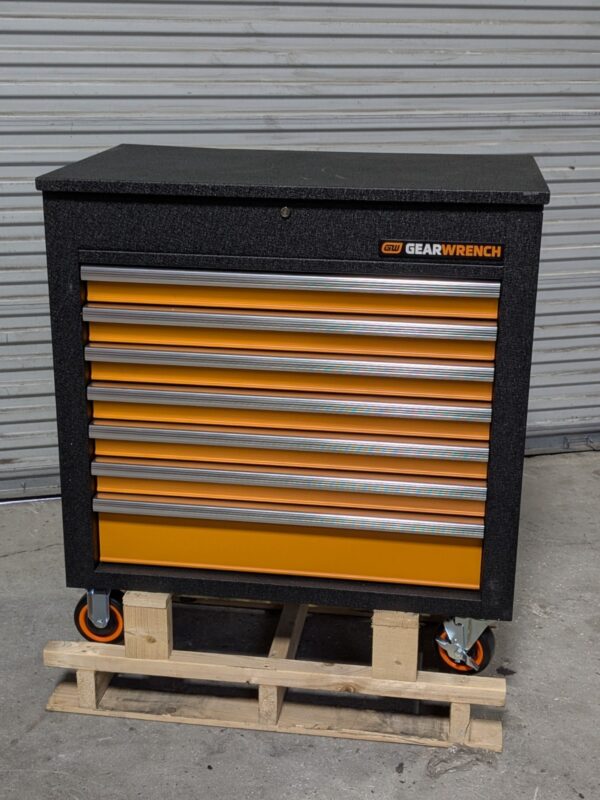 Gearwrench GSX Series Roller Cabinet Tool Box w/ Tilt Top 7 Drawer 83246
