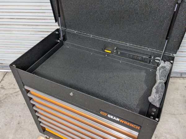 Gearwrench GSX Series Roller Cabinet Tool Box w/ Tilt Top 7 Drawer 83246