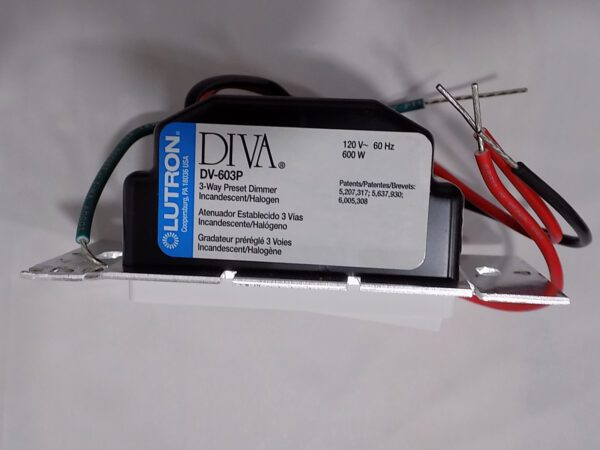 Lutron DV-603P-WH Diva 600W Incandescent / Halogen 3-Way Dimmer White