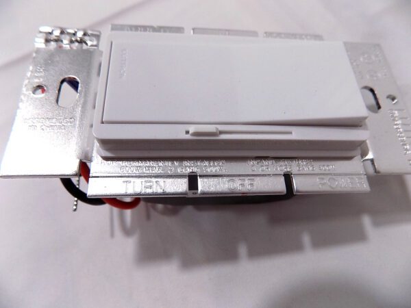 Lutron DV-603PG-WH Diva 600W Incandescent / Halogen Single Pole 3-Way Eco-Dimmer